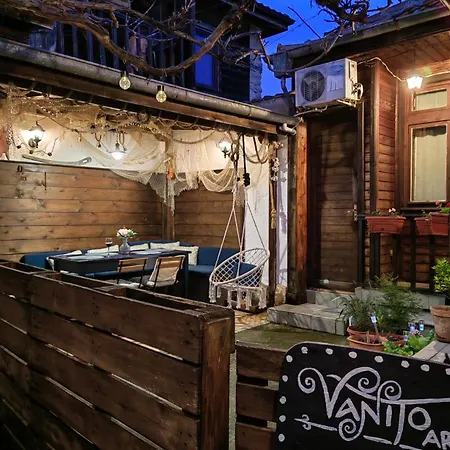 Vanito Art Escape Dom wakacyjny Nesebyr
