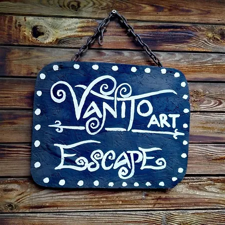 Vanito Art Escape *